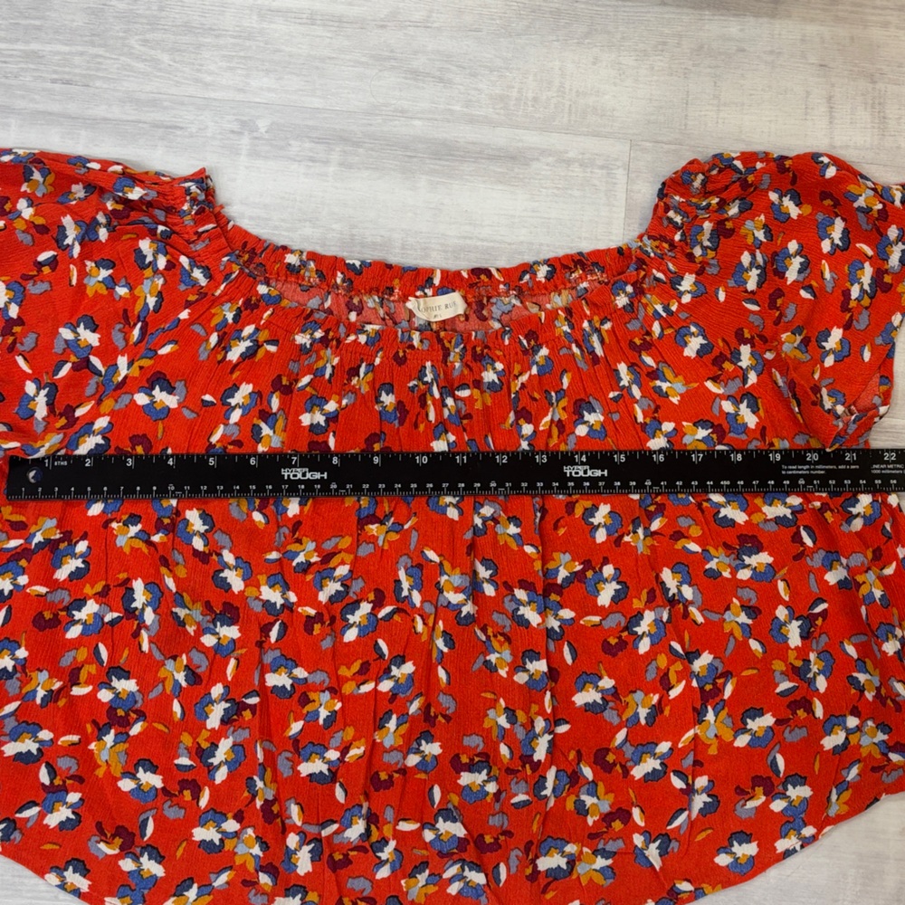 Red Floral Off-Shoulder Crop Top with shorts large top/small shorts - Picture 8 of 8